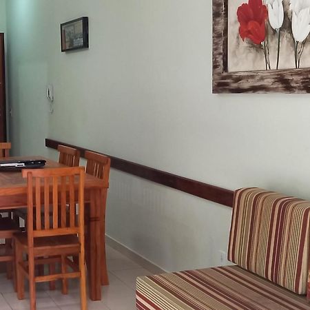 Apartamento Climatizado A 150 Metros Da Praia Ubatuba Bagian luar foto