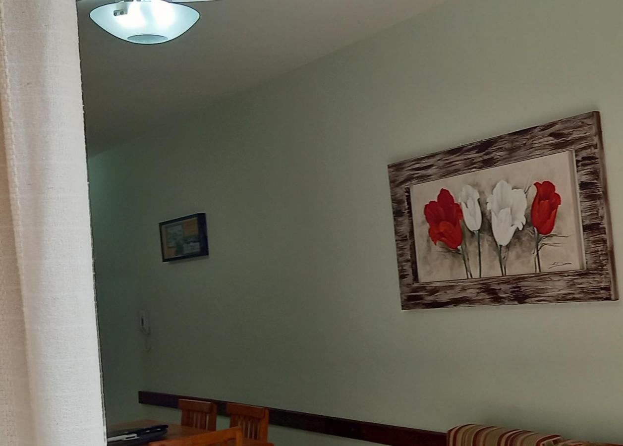 Apartamento Climatizado A 150 Metros Da Praia Ubatuba Bagian luar foto