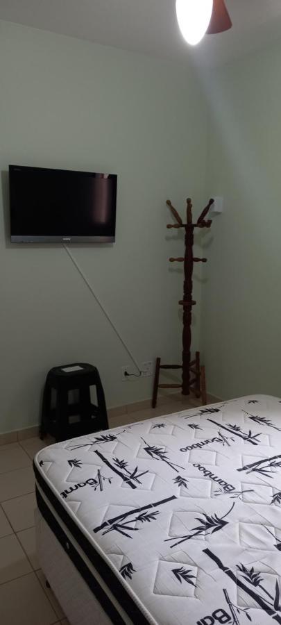 Apartamento Climatizado A 150 Metros Da Praia Ubatuba Bagian luar foto